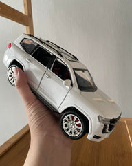 Toyota Land Cruiser |Best Selling 🔥 1:24 Scale Die-Cast