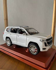 Toyota Land Cruiser |Best Selling 🔥 1:24 Scale Die-Cast